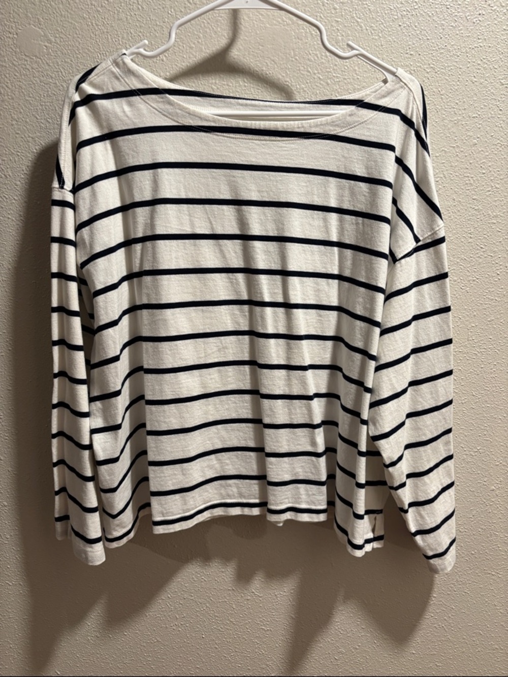 Old Navy White Long-Sleeve Tee with Black Stripes